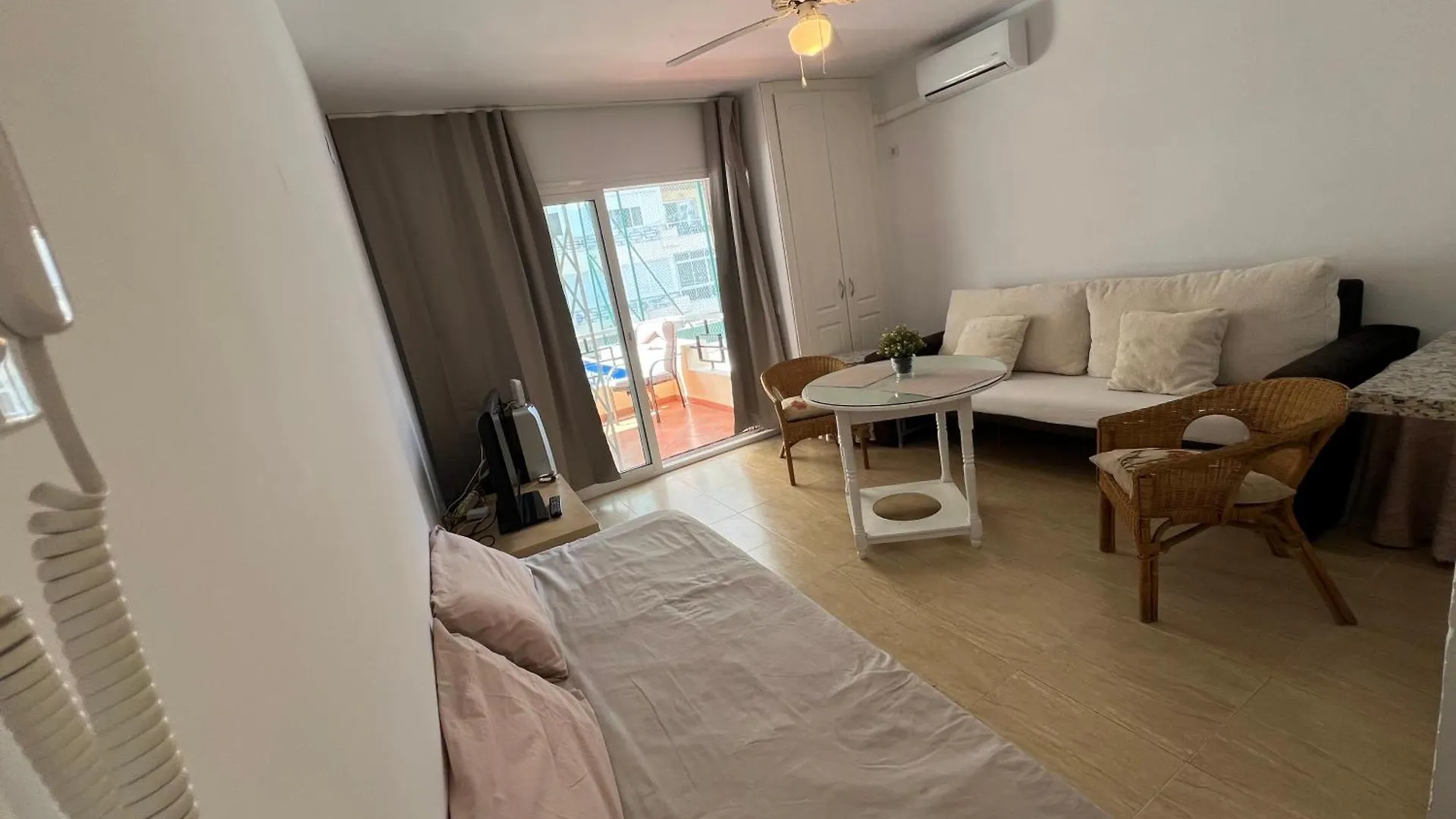 Magnifico Apartamento En La Carihuela, Torremolino Torremolinos 0*,  Spanien